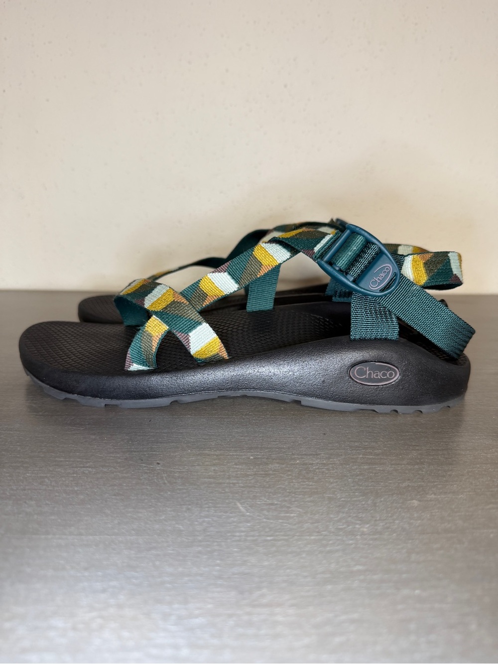 Women's Chaco Z/1 Classic Sport Sandals Green Geometric Pattern Size 11 US - Picture 3 of 9